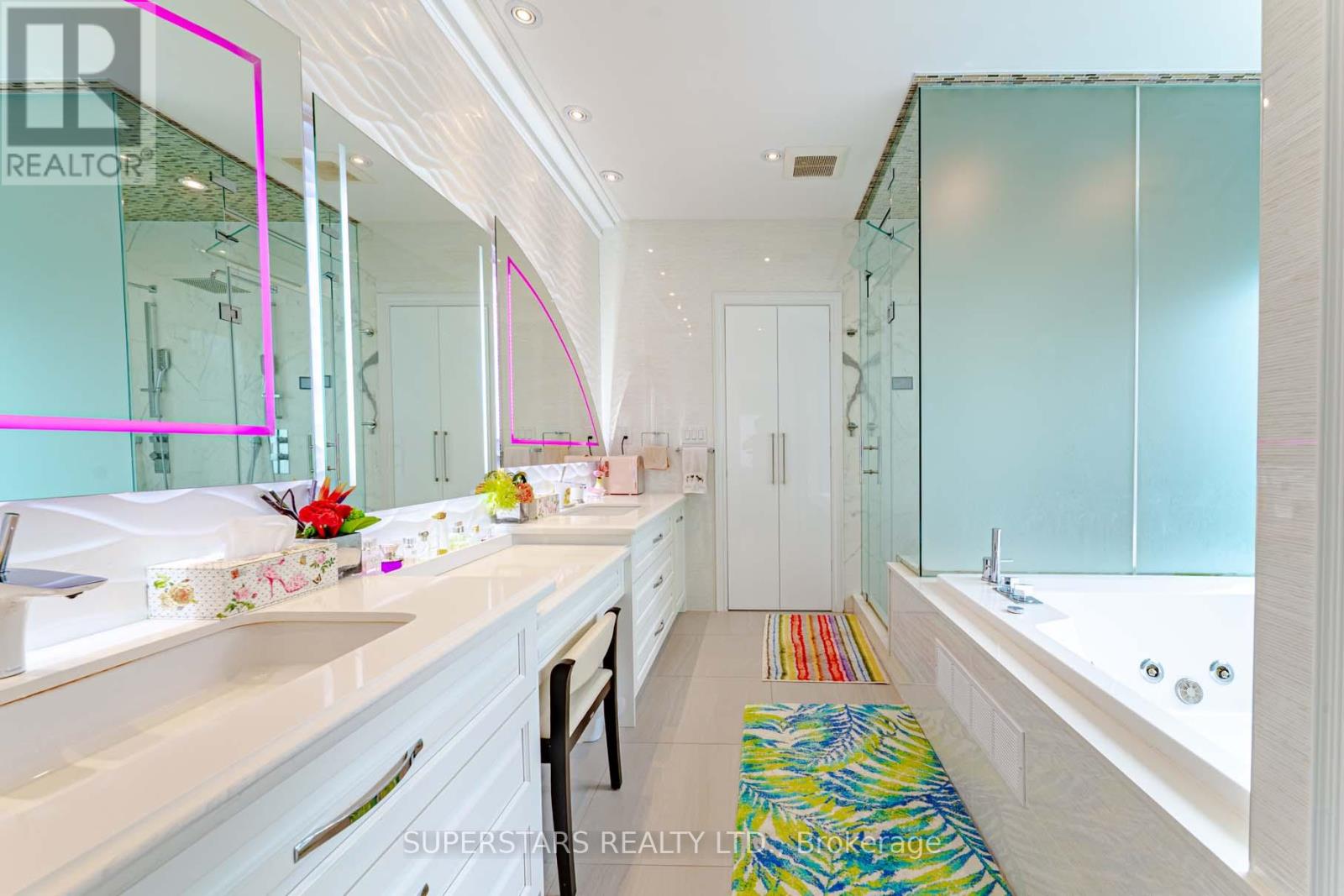 19 Royal County Down Crescent, Markham, Ontario  L6C 0K1 - Photo 28 - N12565248