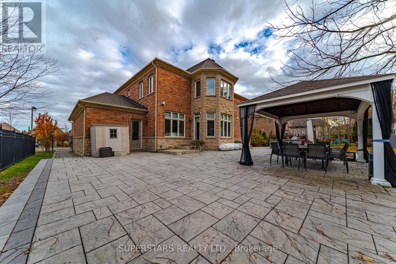19 Royal County Down Crescent, Markham, Ontario  L6C 0K1 - Photo 45 - N12565248