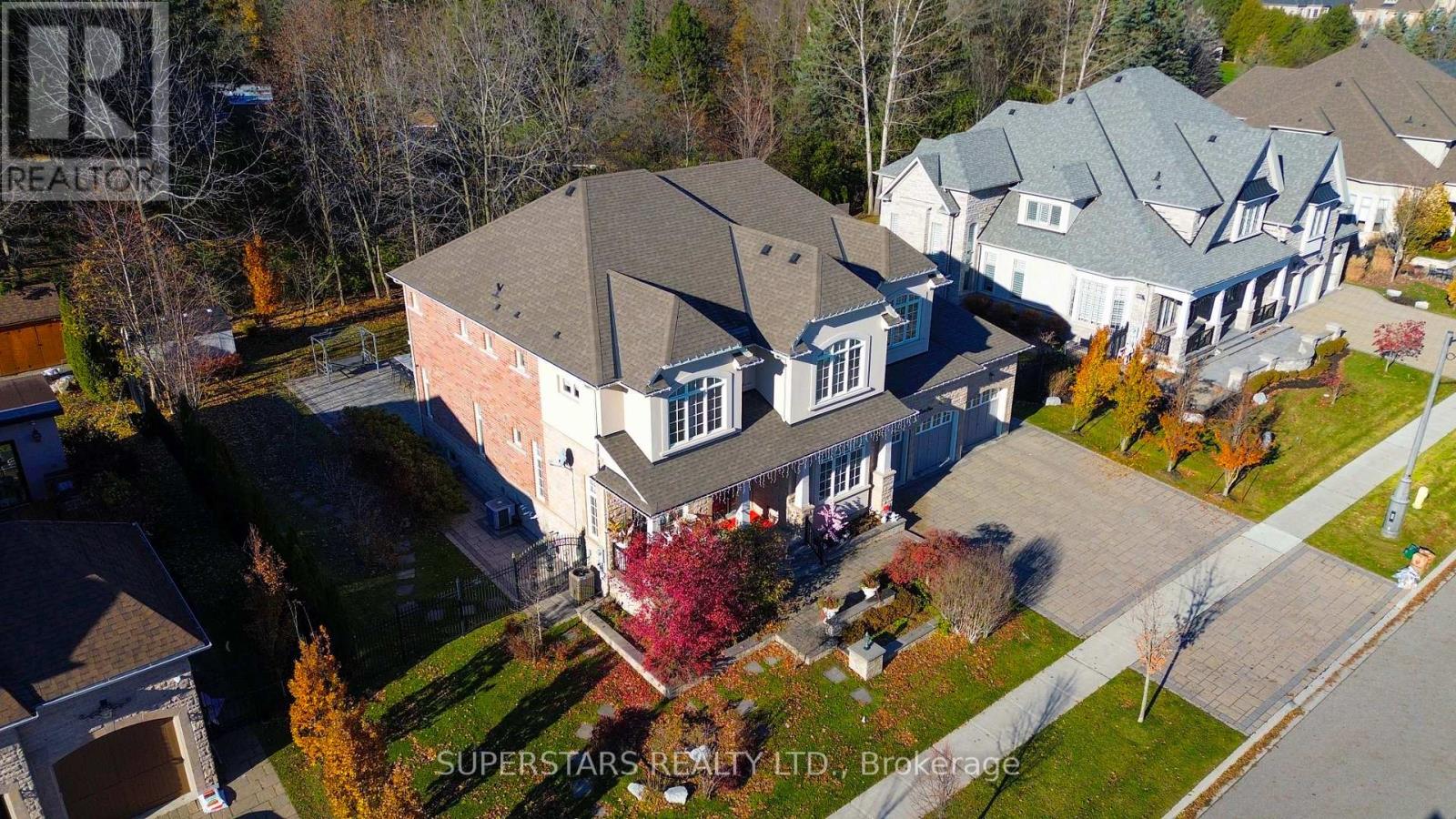 19 Royal County Down Crescent, Markham, Ontario  L6C 0K1 - Photo 47 - N12565248