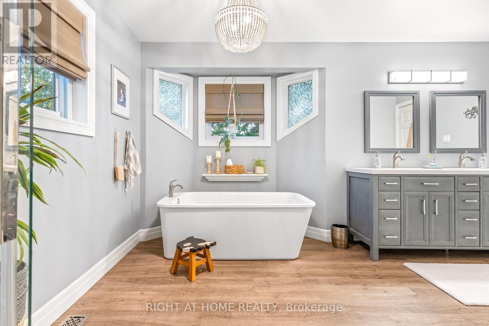 2255 Douglas Avenue, Innisfil, Ontario  L9S 2C5 - Photo 25 - N12565284