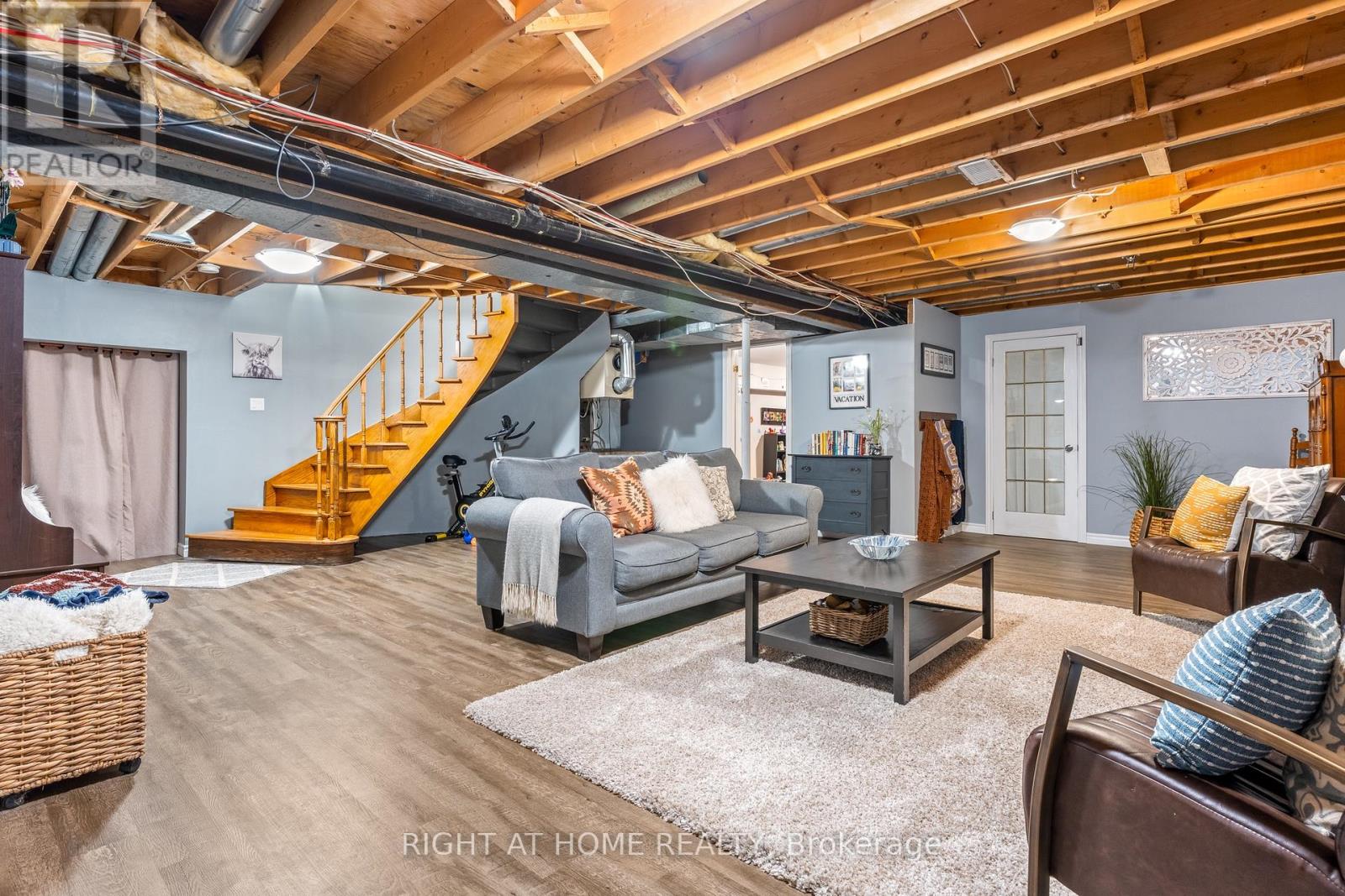 2255 Douglas Avenue, Innisfil, Ontario  L9S 2C5 - Photo 33 - N12565284