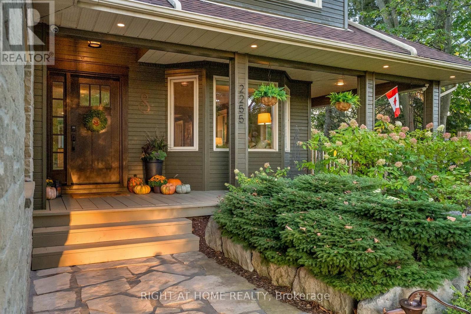 2255 Douglas Avenue, Innisfil, Ontario  L9S 2C5 - Photo 4 - N12565284