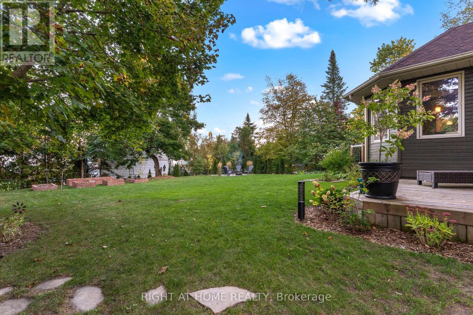 2255 Douglas Avenue, Innisfil, Ontario  L9S 2C5 - Photo 45 - N12565284