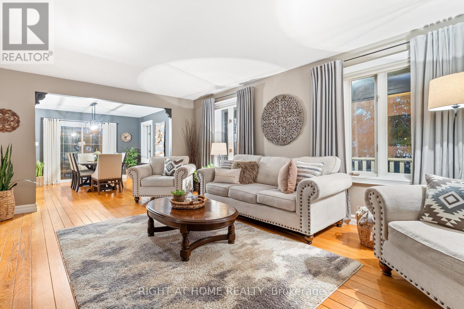 2255 Douglas Avenue, Innisfil, Ontario  L9S 2C5 - Photo 9 - N12565284