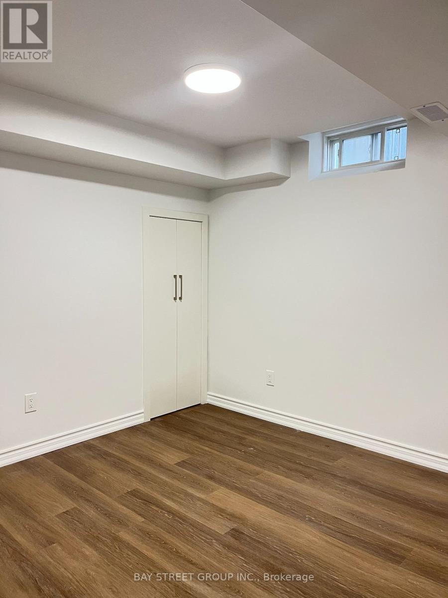 Lower Unit - 27 Macadam Road, Markham, Ontario  L6E 2B9 - Photo 6 - N12565296