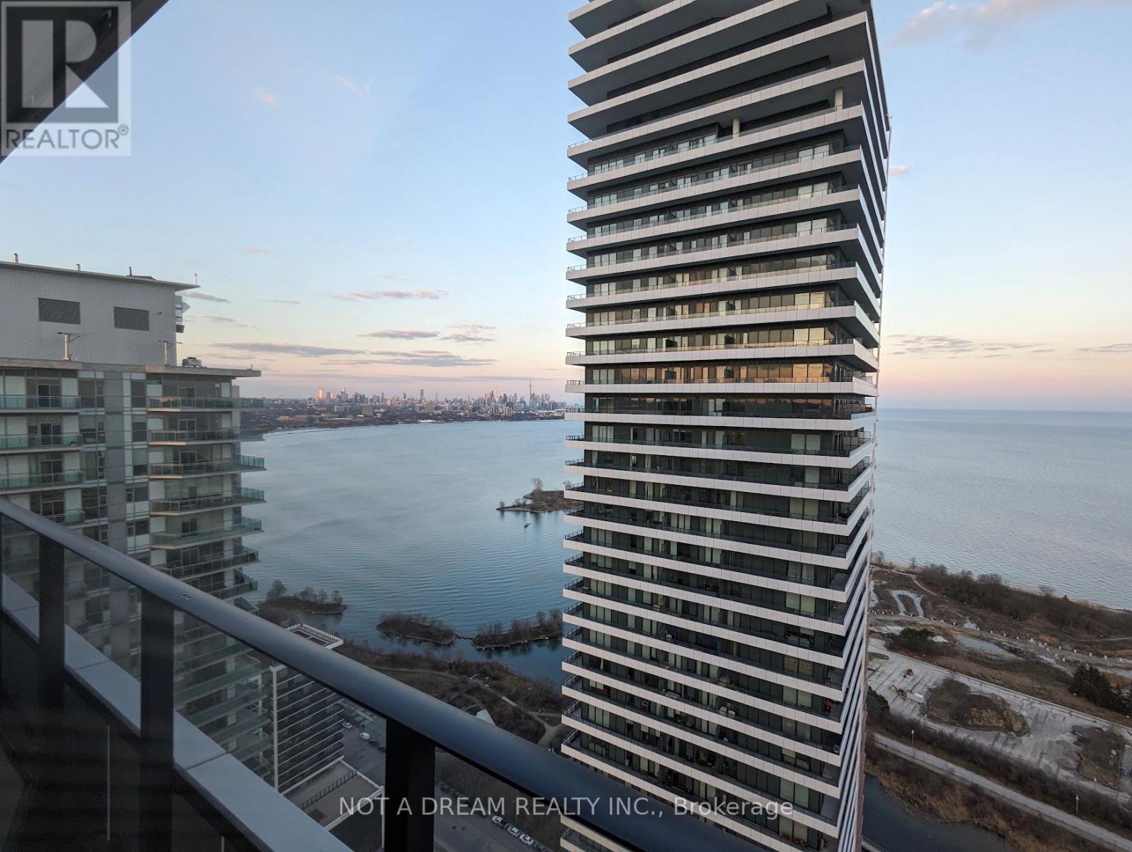 4116 - 30 SHORE BREEZE DRIVE, Toronto, Ontario