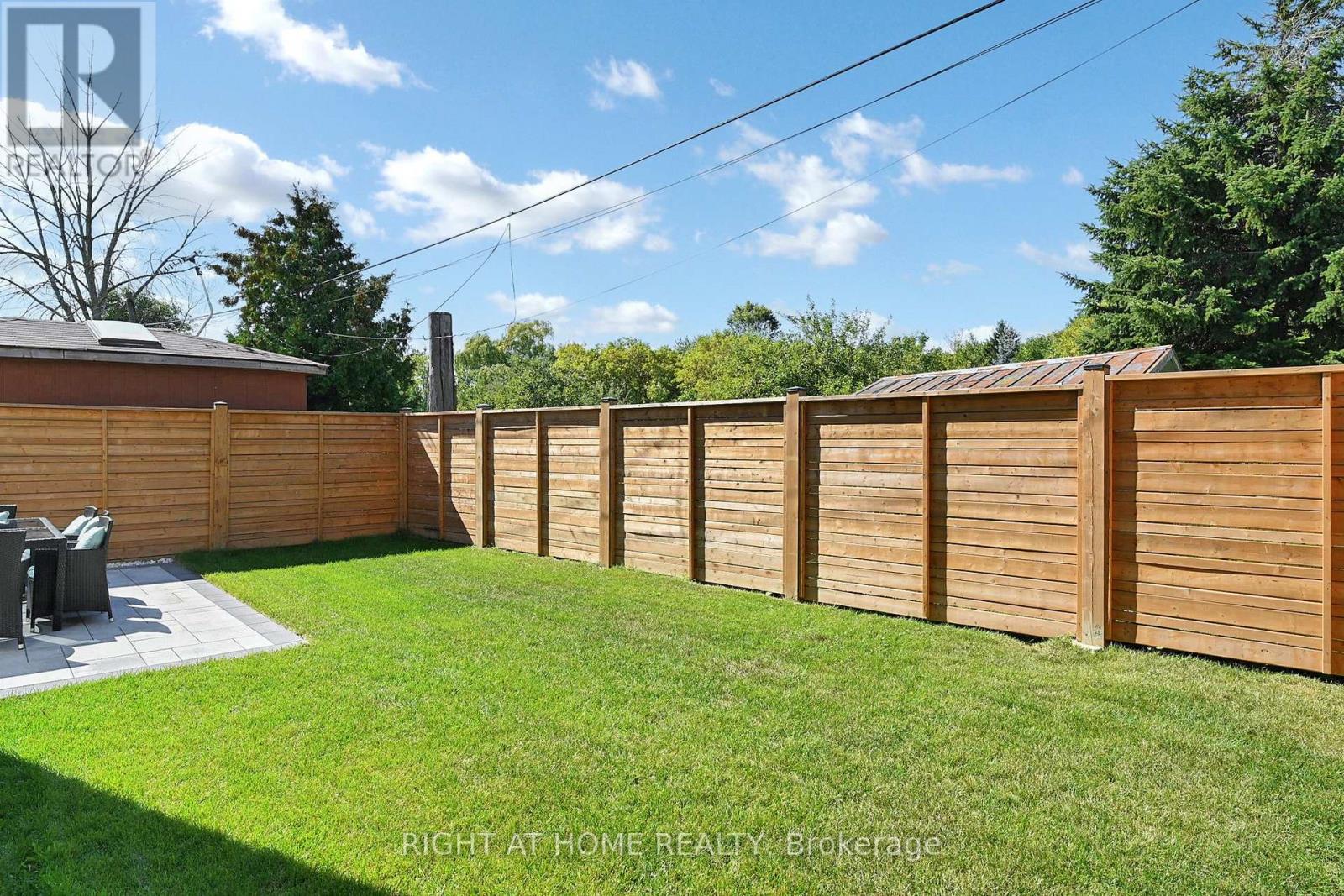 845 Seventh Street, Mississauga, Ontario  L5E 1N9 - Photo 25 - W12565262