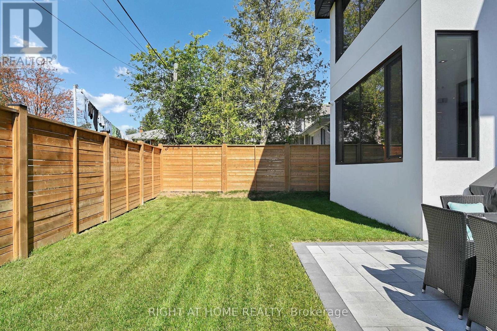 845 Seventh Street, Mississauga, Ontario  L5E 1N9 - Photo 26 - W12565262