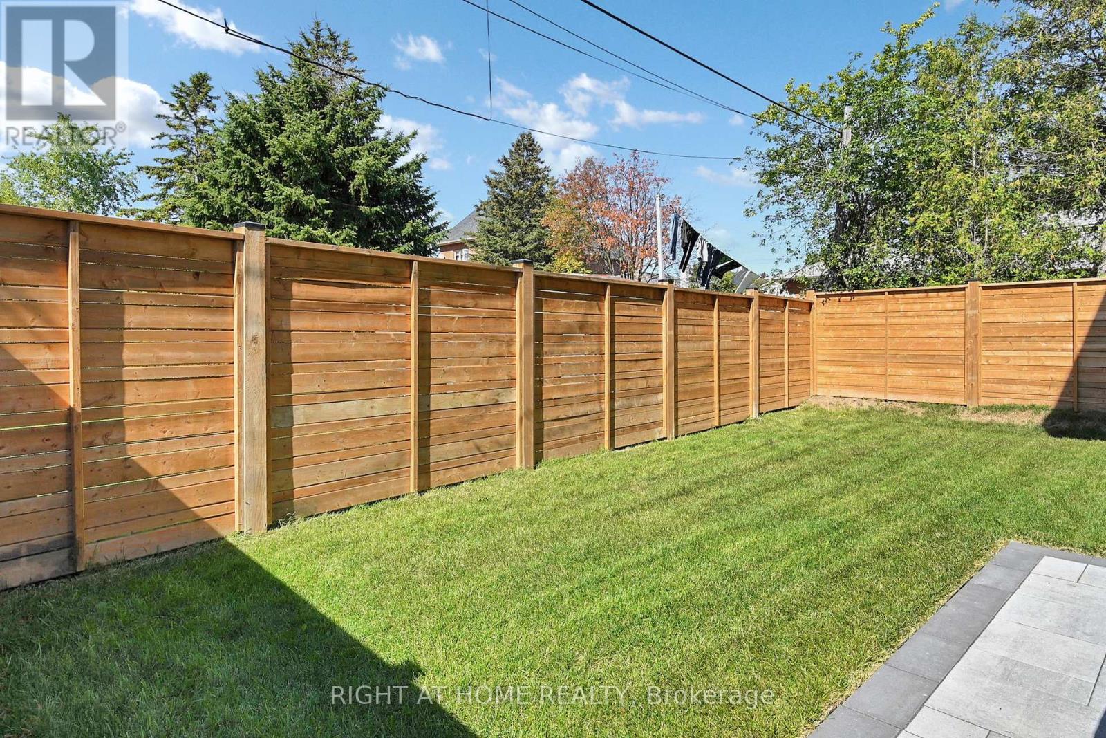 845 Seventh Street, Mississauga, Ontario  L5E 1N9 - Photo 27 - W12565262