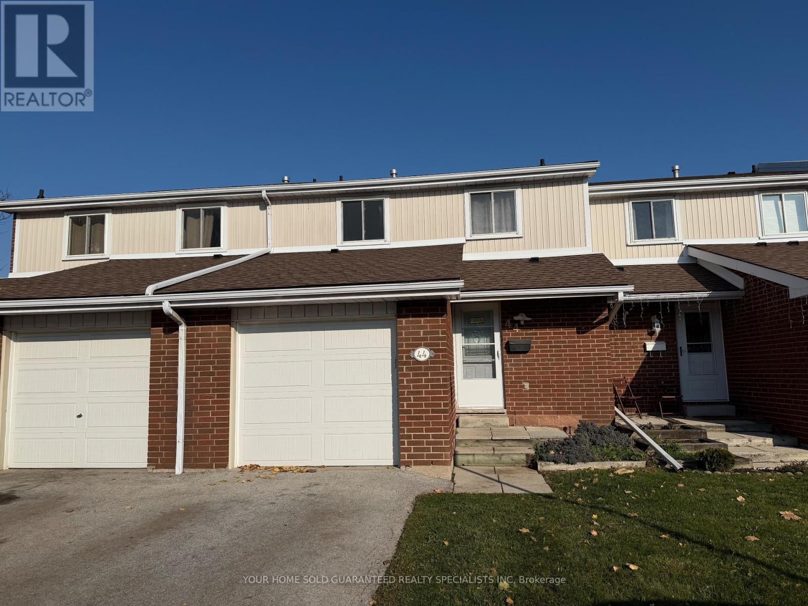 44 - 25 REDBURY STREET, Hamilton, Ontario