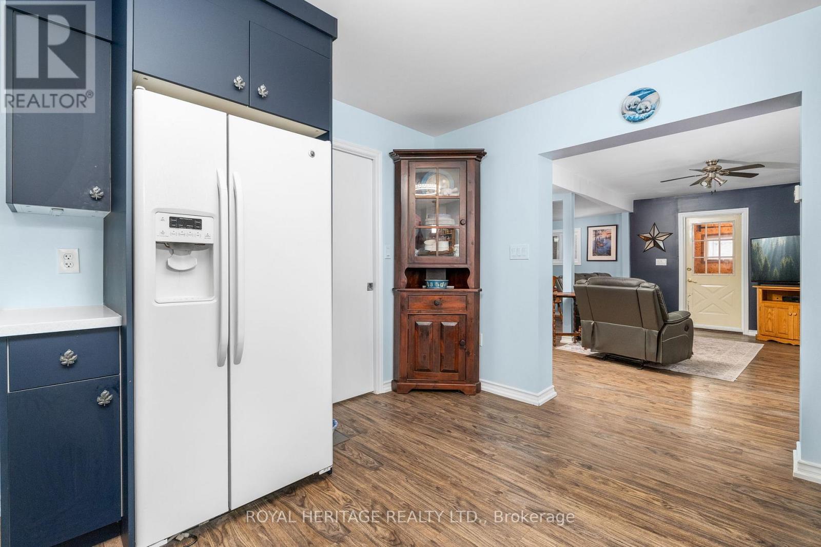 290 South Waseosa Lake Road, Huntsville, Ontario  P1H 2N5 - Photo 6 - X12565322