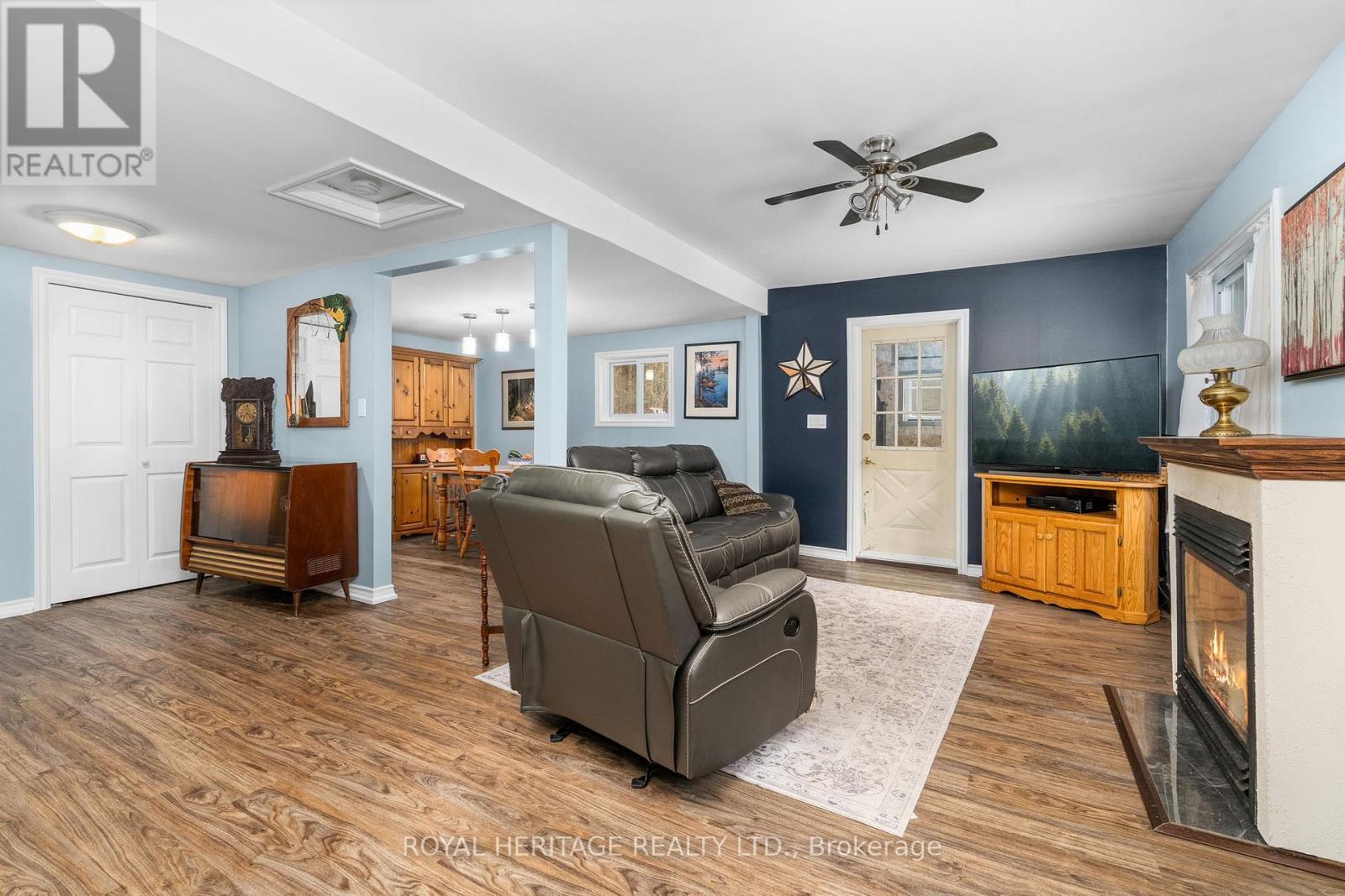 290 South Waseosa Lake Road, Huntsville, Ontario  P1H 2N5 - Photo 9 - X12565322