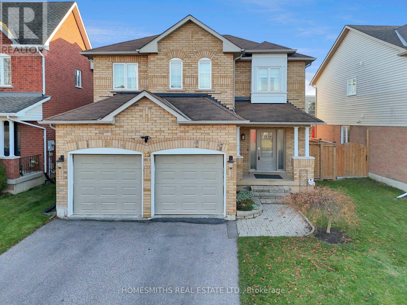 25 Sprucewood Crescent, Clarington, Ontario  L1C 5C6 - Photo 1 - E12565352