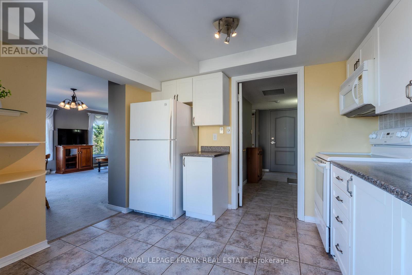 308 - 50 Rivermill Boulevard, Kawartha Lakes, Ontario  K9V 6C1 - Photo 18 - X12565346