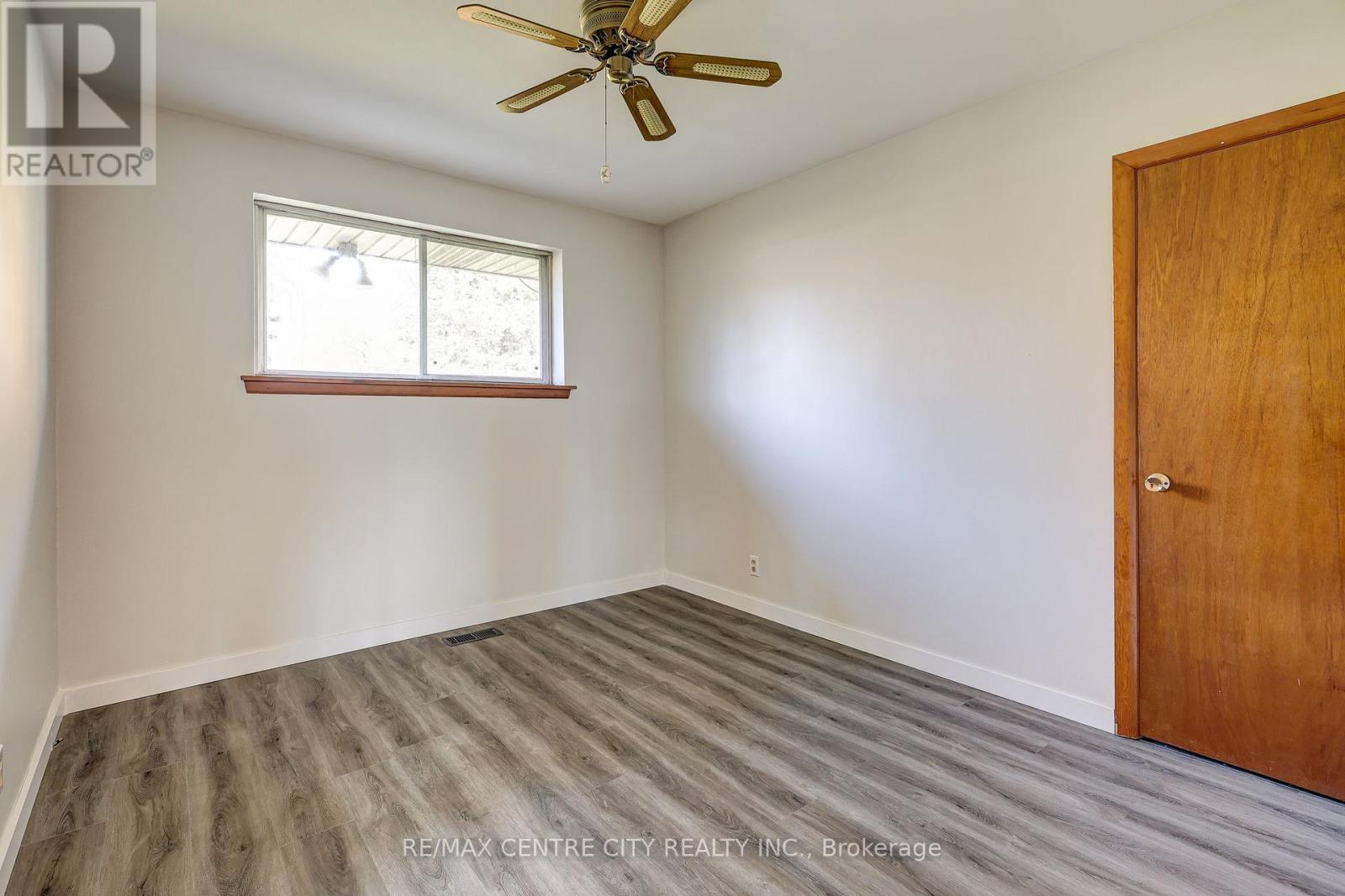 4 Brant Avenue, St. Thomas, Ontario  N5R 1Z4 - Photo 17 - X12565330