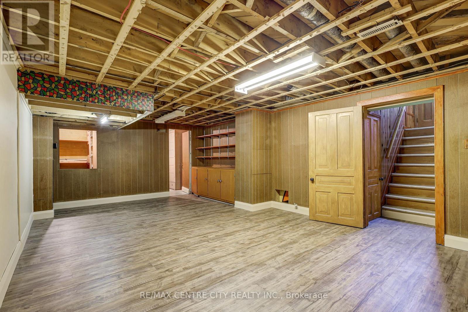 4 Brant Avenue, St. Thomas, Ontario  N5R 1Z4 - Photo 22 - X12565330