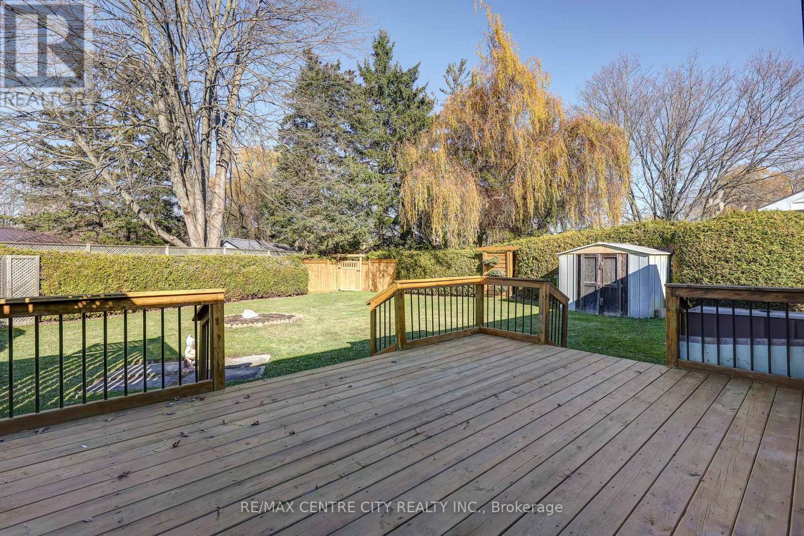 4 Brant Avenue, St. Thomas, Ontario  N5R 1Z4 - Photo 29 - X12565330