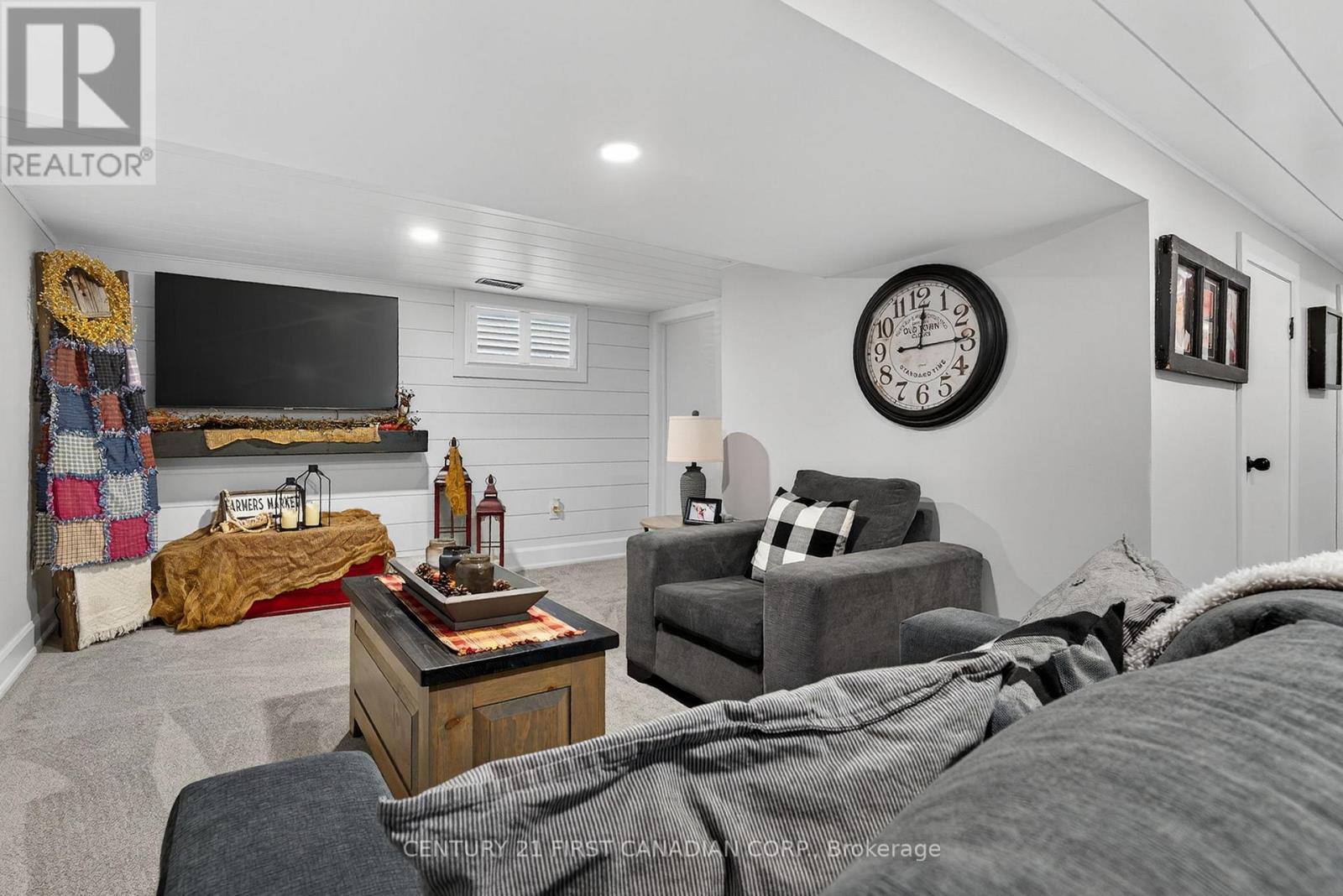 37 Tennyson Street, London East, Ontario  N5Z 2K6 - Photo 19 - X12565340