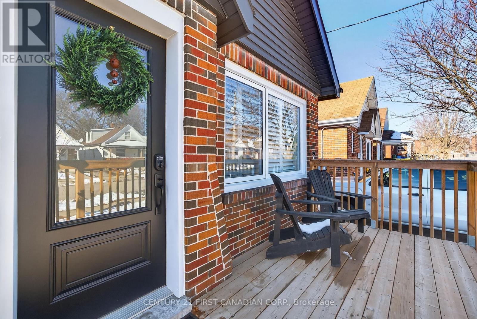 37 Tennyson Street, London East, Ontario  N5Z 2K6 - Photo 2 - X12565340