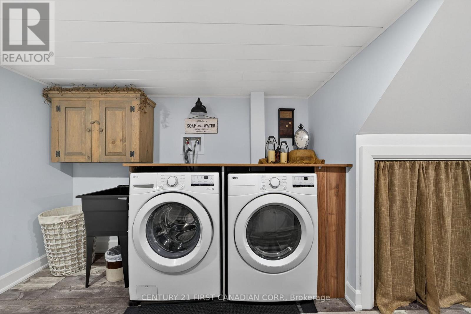 37 Tennyson Street, London East, Ontario  N5Z 2K6 - Photo 23 - X12565340