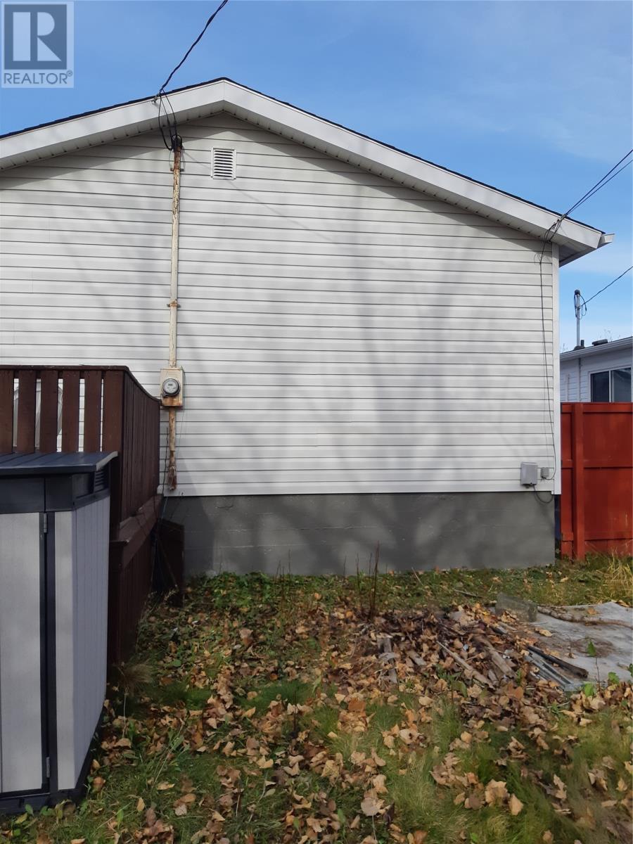 26 Gordon Street, Gander, Newfoundland & Labrador  A1V 1Z9 - Photo 19 - 1292729