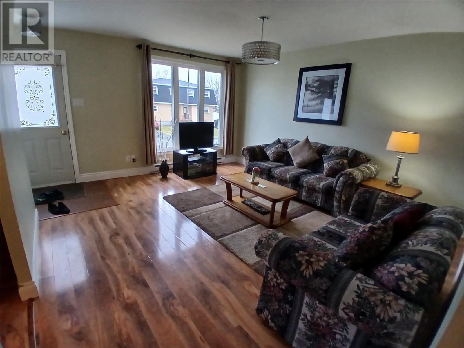 26 Gordon Street, Gander, Newfoundland & Labrador  A1V 1Z9 - Photo 4 - 1292729