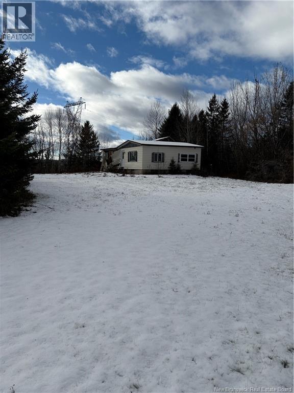 135 Mechanic Street, Bath, New Brunswick  E7J 1G9 - Photo 2 - NB130388