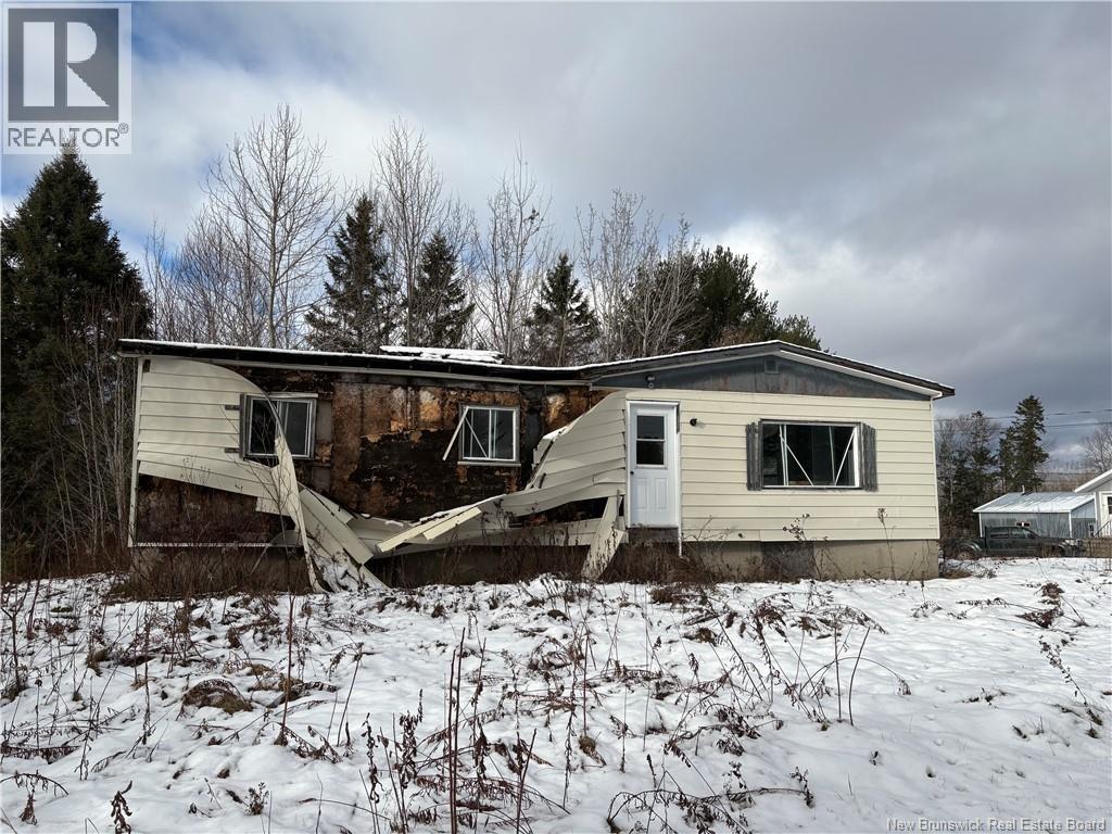 135 Mechanic Street, Bath, New Brunswick  E7J 1G9 - Photo 5 - NB130388