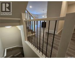 127 315 Dickson CRESCENT Stonebridge