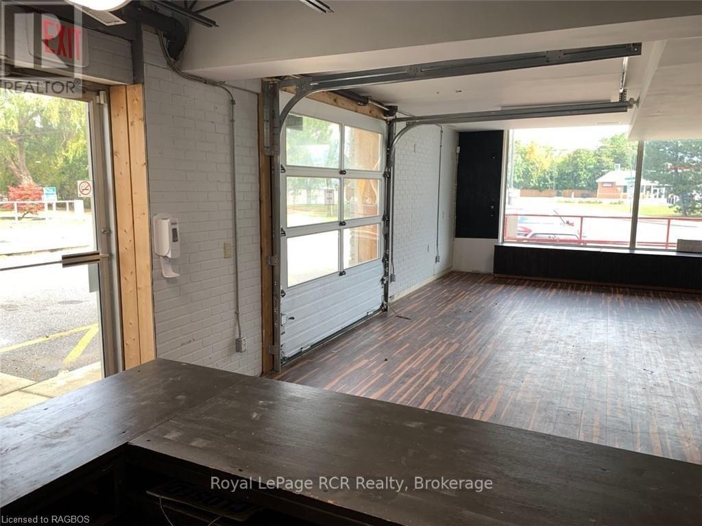 1010 9th Avenue W, Georgian Bluffs, Ontario  N4K 2G0 - Photo 12 - X12565334