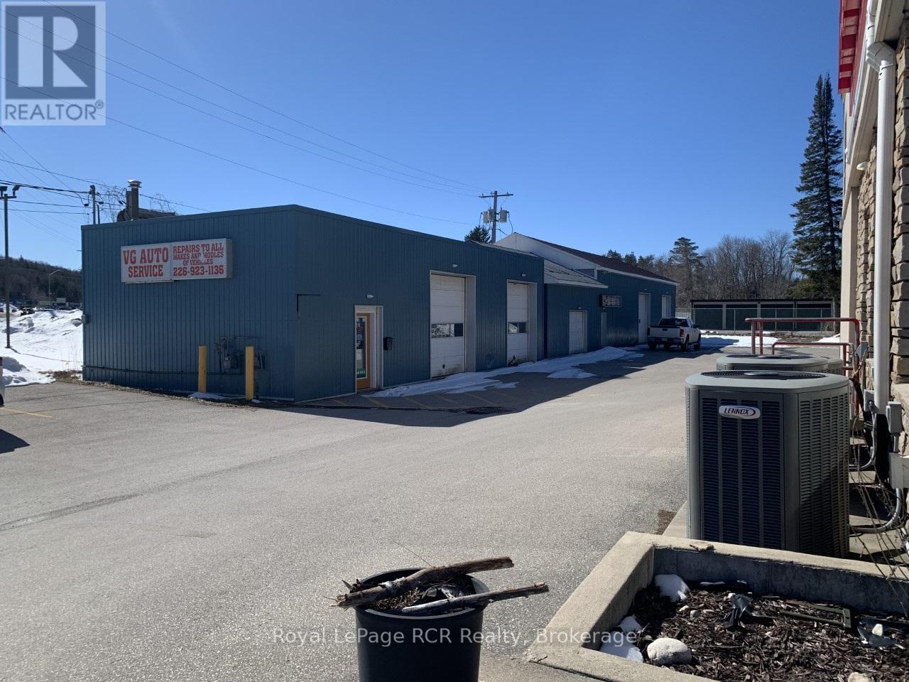 1010 9th Avenue W, Georgian Bluffs, Ontario  N4K 2G0 - Photo 24 - X12565334