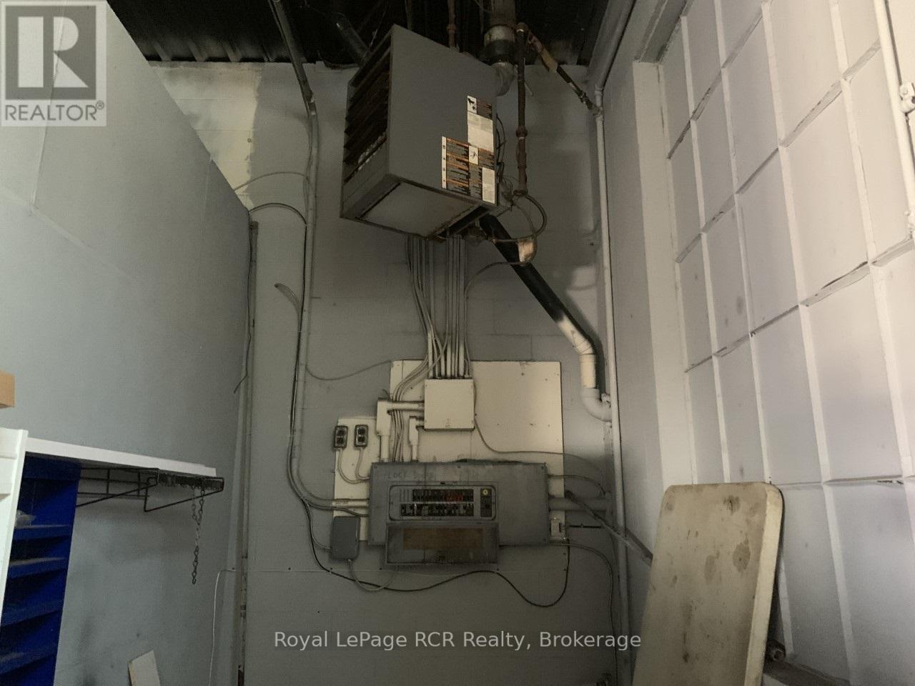 1010 9th Avenue W, Georgian Bluffs, Ontario  N4K 2G0 - Photo 29 - X12565334