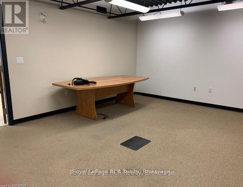 1010 9th Avenue W, Georgian Bluffs, Ontario  N4K 2G0 - Photo 45 - X12565334