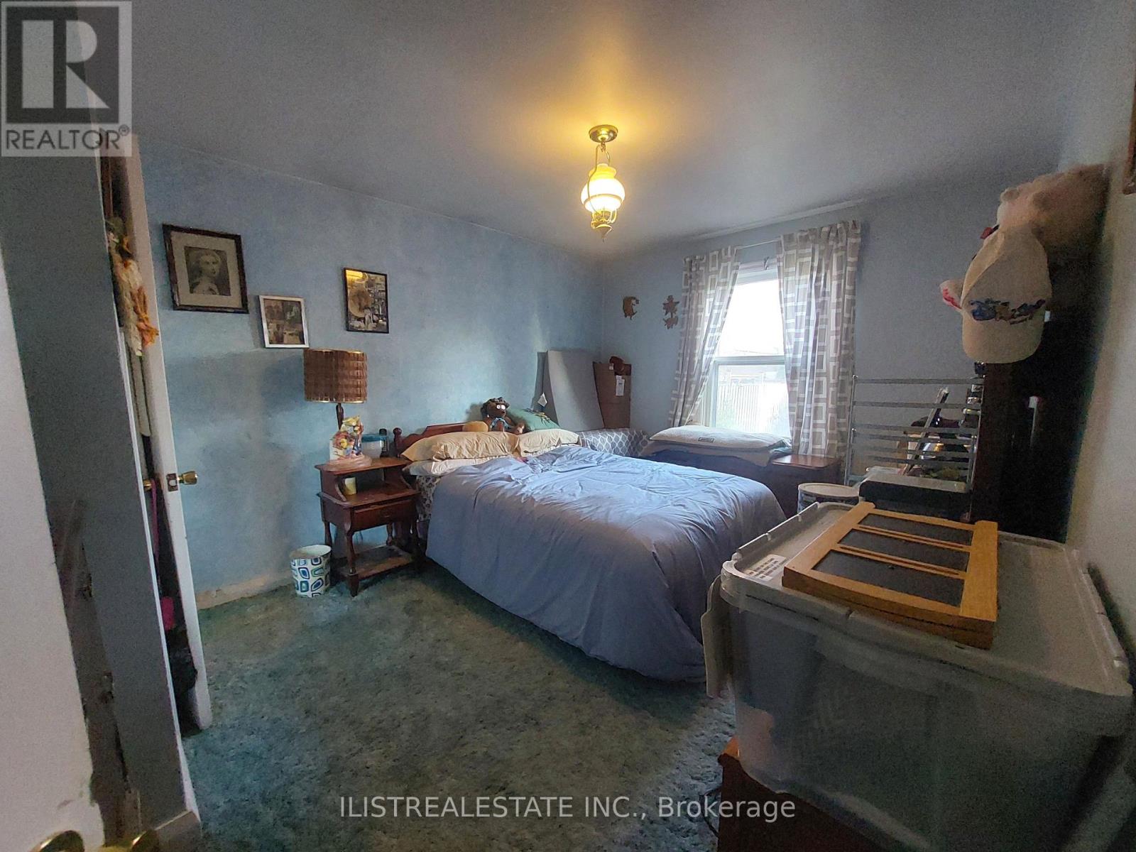 29 Holland Avenue, Toronto, Ontario  M4B 2C4 - Photo 9 - E12565336