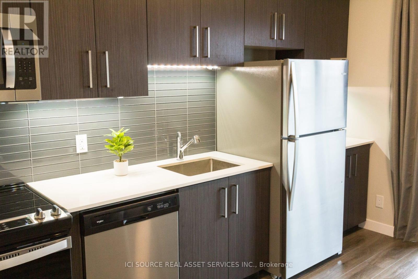 1105 - 15 Queen Street S, Hamilton, Ontario  L8P 0C6 - Photo 5 - X12565342