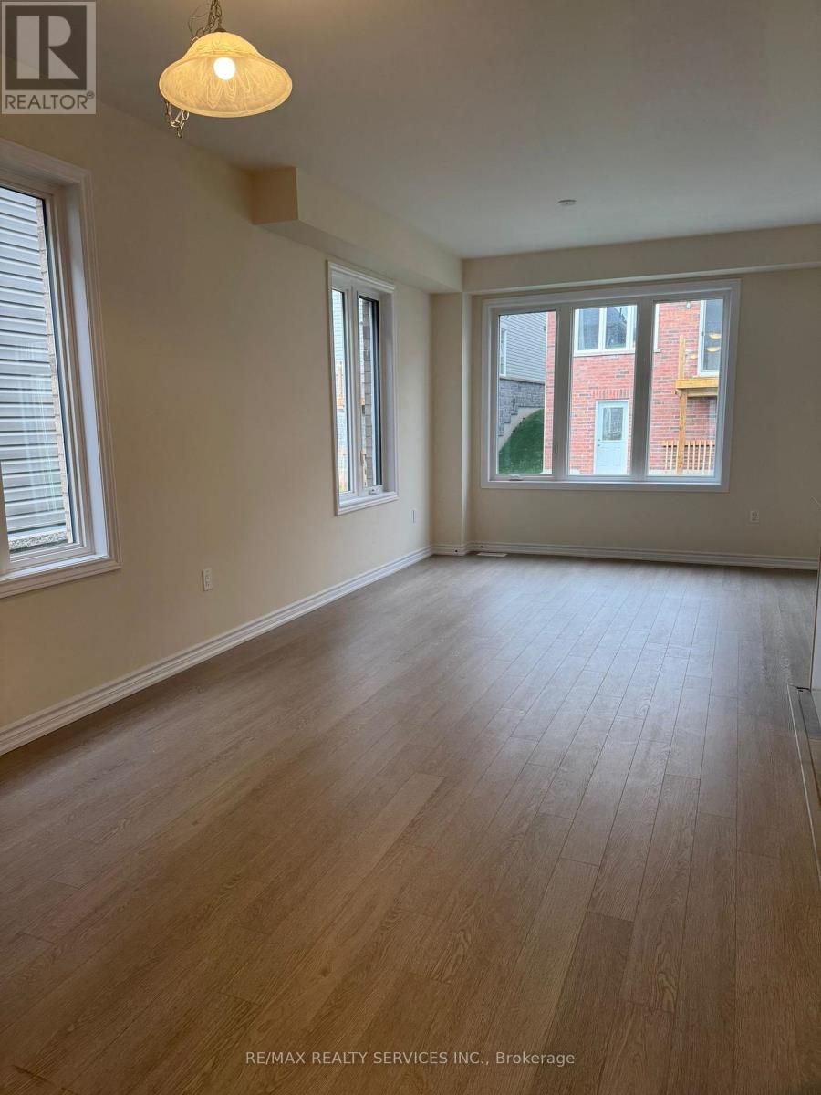 33 Brown Street, Erin, Ontario  N0B 1T0 - Photo 11 - X12565350