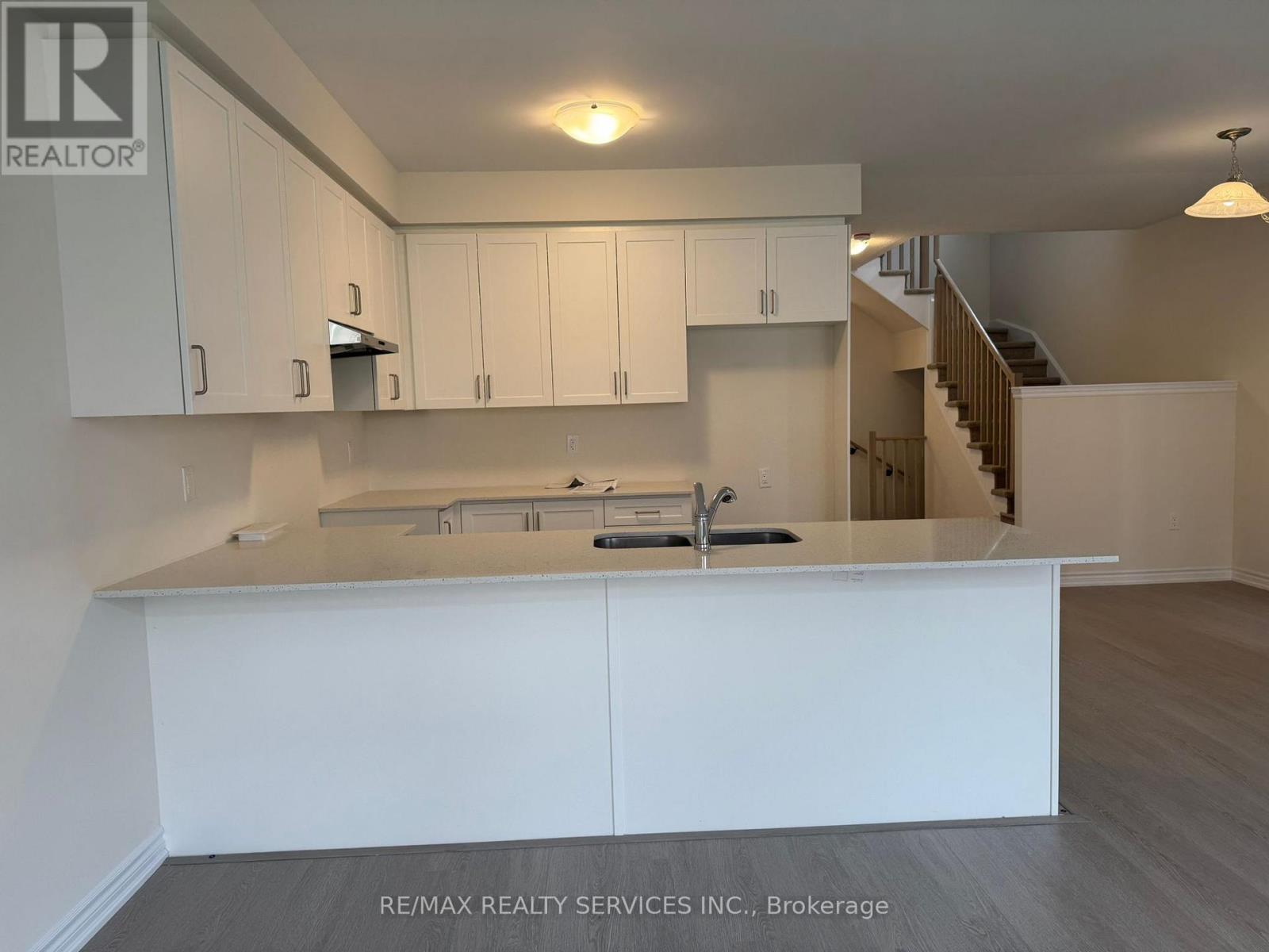 33 Brown Street, Erin, Ontario  N0B 1T0 - Photo 17 - X12565350