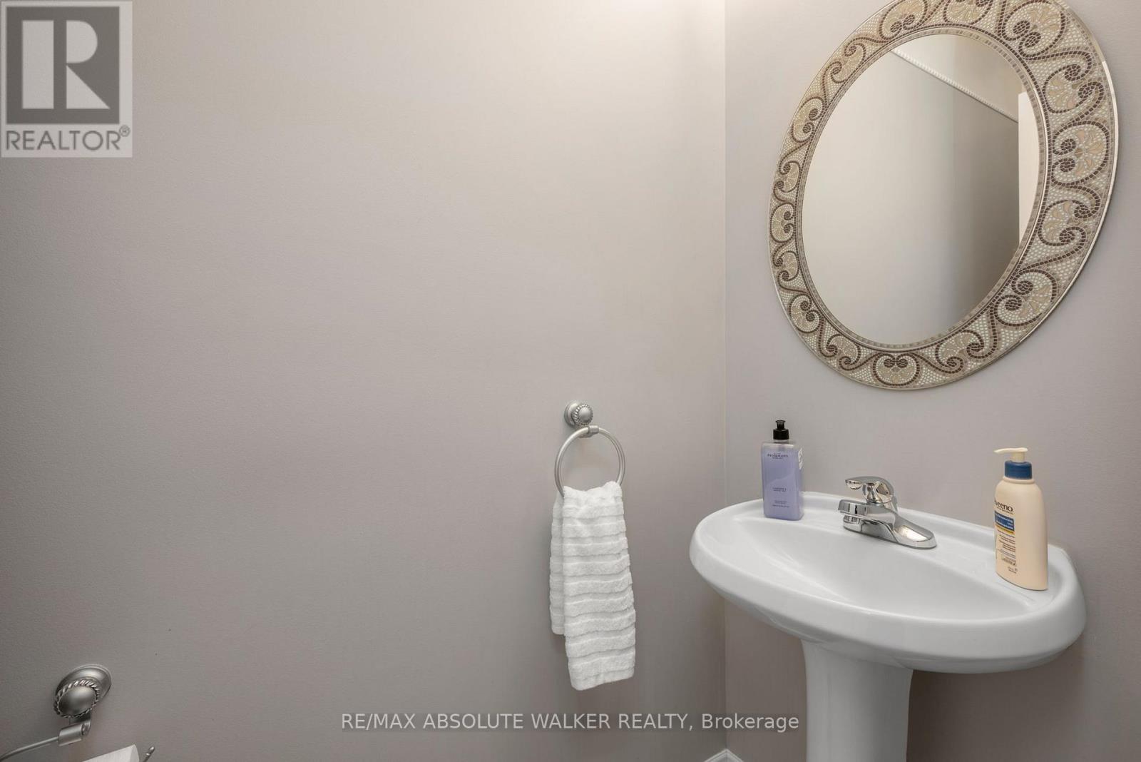 713 Carmella Crescent, Ottawa, Ontario  K4A 4V9 - Photo 25 - X12565356