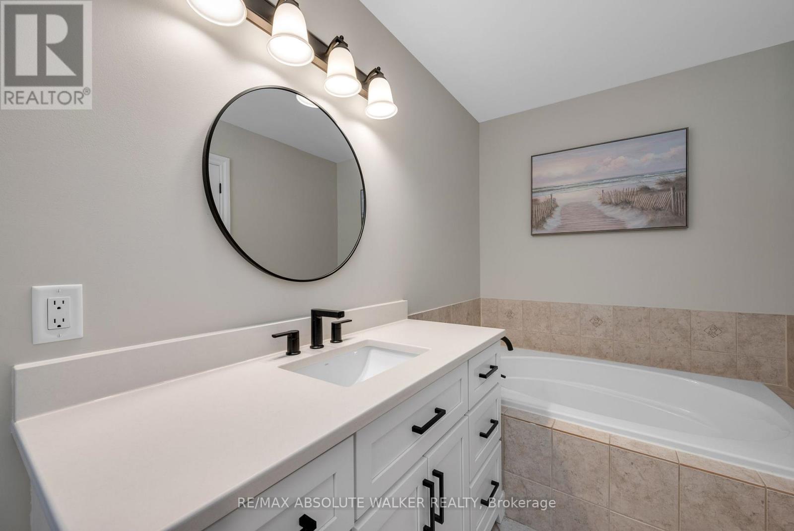 713 Carmella Crescent, Ottawa, Ontario  K4A 4V9 - Photo 32 - X12565356