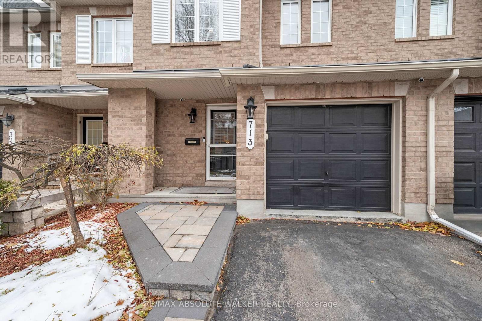 713 Carmella Crescent, Ottawa, Ontario  K4A 4V9 - Photo 3 - X12565356