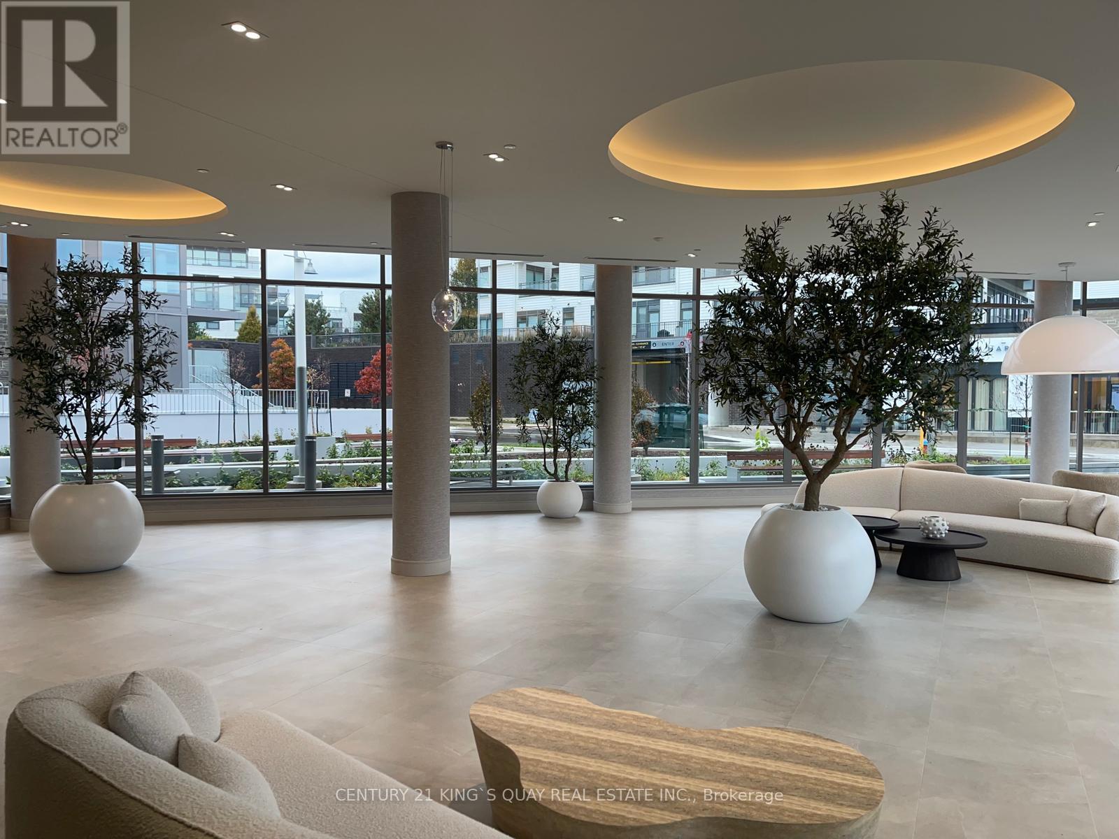 211 - 333 Sunseeker Avenue, Innisfil, Ontario  K9V 0R6 - Photo 6 - N12525056