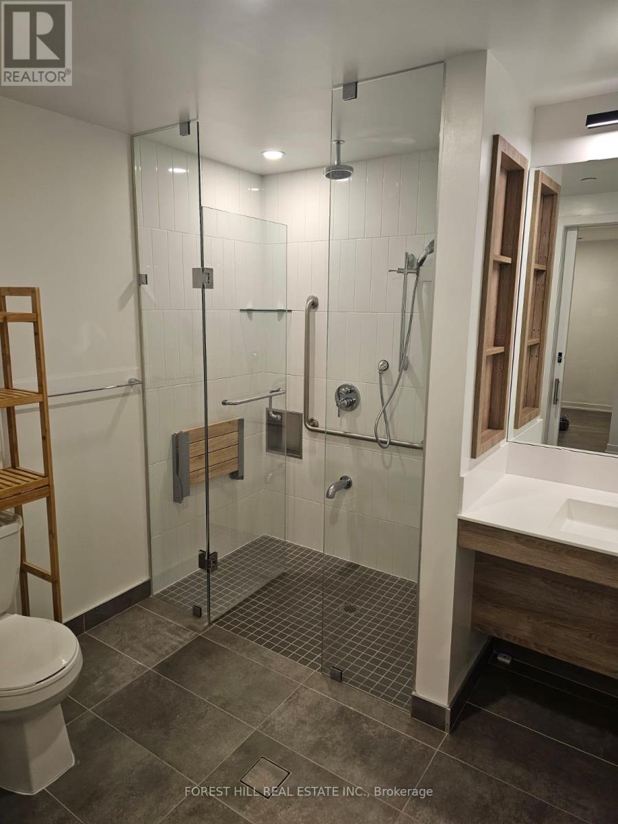 430 - 7950 Bathurst Street, Vaughan, Ontario  L4J 0L4 - Photo 12 - N12469425