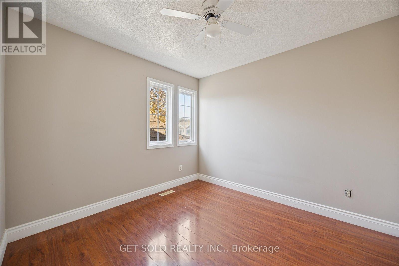 1739 Woodgate Trail, Oshawa, Ontario  L1G 8B4 - Photo 33 - E12565370