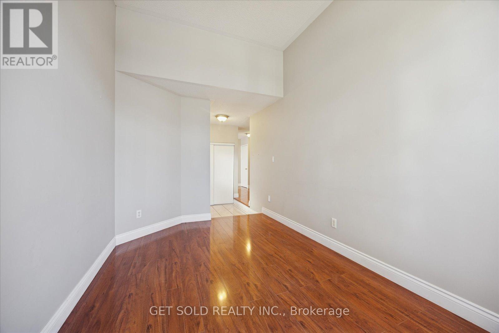 1739 Woodgate Trail, Oshawa, Ontario  L1G 8B4 - Photo 8 - E12565370