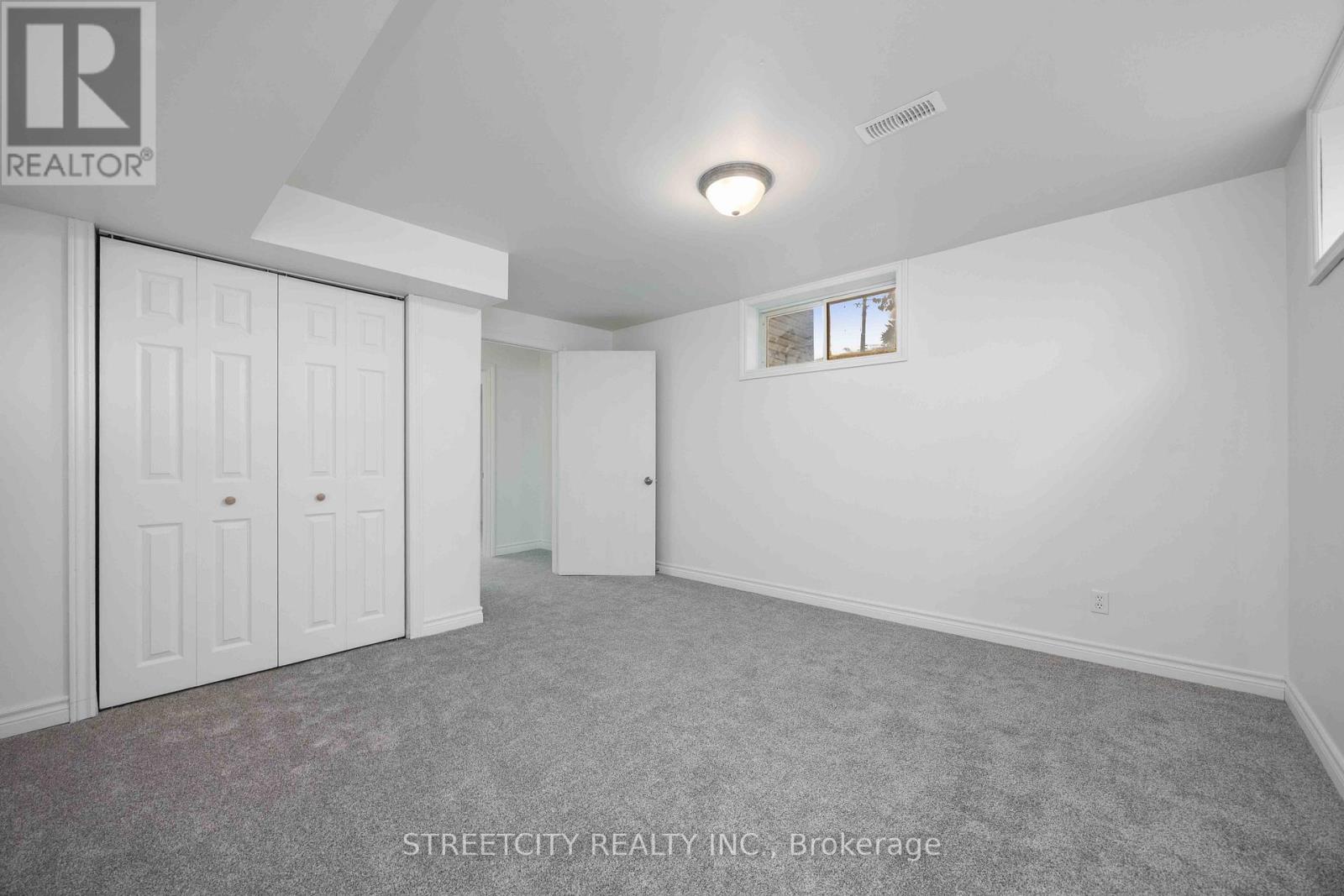 4482 Petrolia Line, Petrolia, Ontario  N0N 1R0 - Photo 24 - X12562578