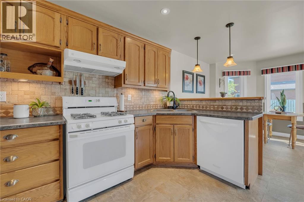 35 Highland Boulevard, Caledonia, Ontario  N3W 1G6 - Photo 16 - 40789290