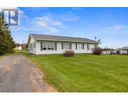 7 Bayview Crescent, Souris West, Ca