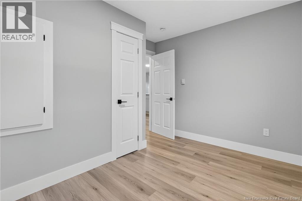 8 Fawcett Avenue, Petitcodiac, New Brunswick  E4Z 4H4 - Photo 19 - NB126877