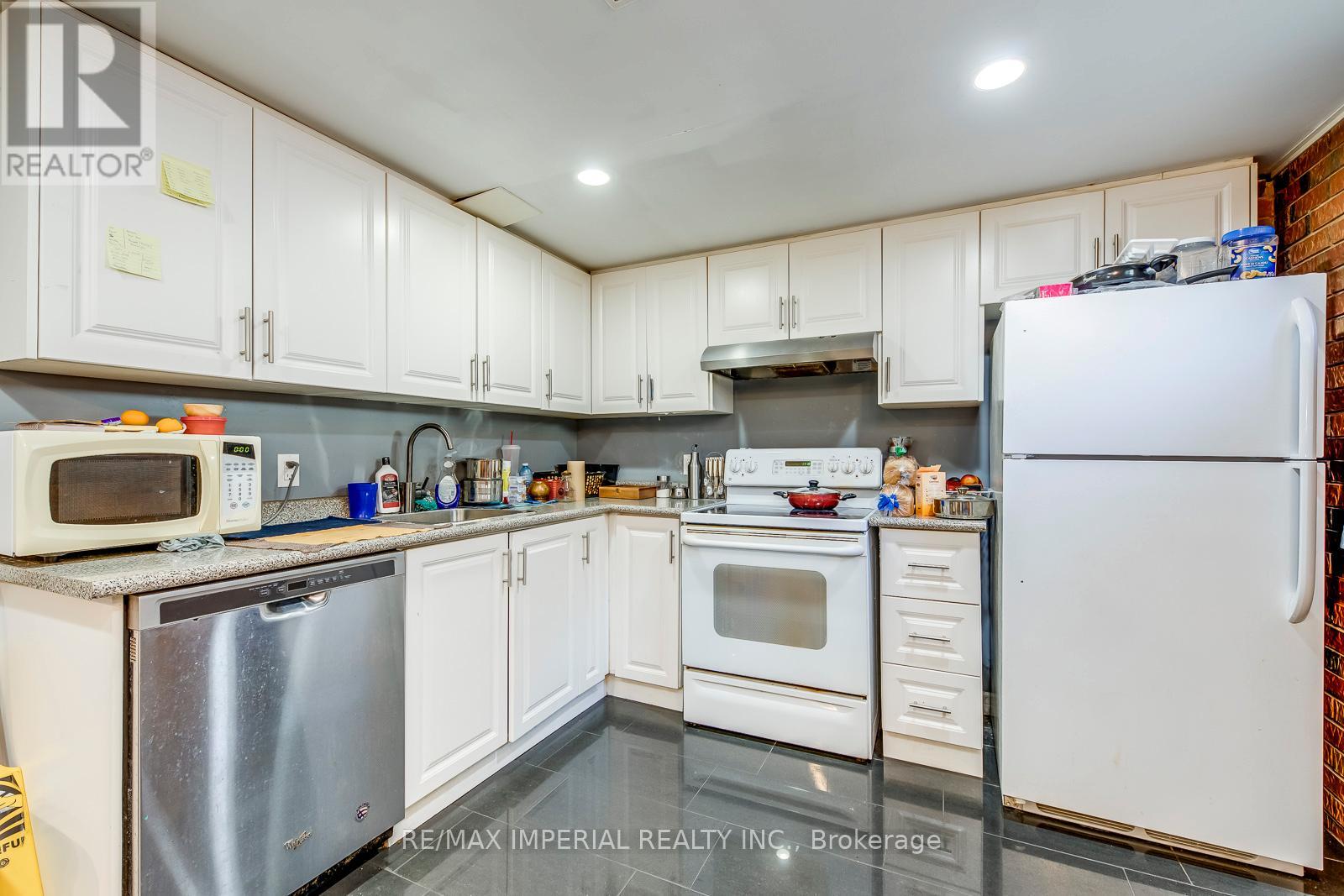 Basement - 11 Queensbury Drive, Hamilton, Ontario  L8W 1J1 - Photo 14 - X12565358