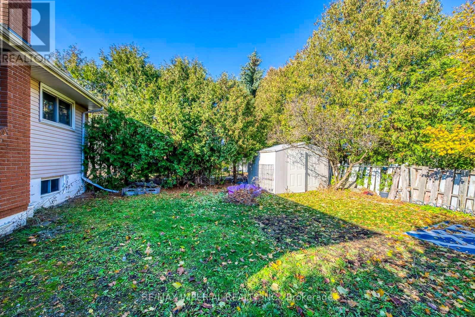 Basement - 11 Queensbury Drive, Hamilton, Ontario  L8W 1J1 - Photo 25 - X12565358